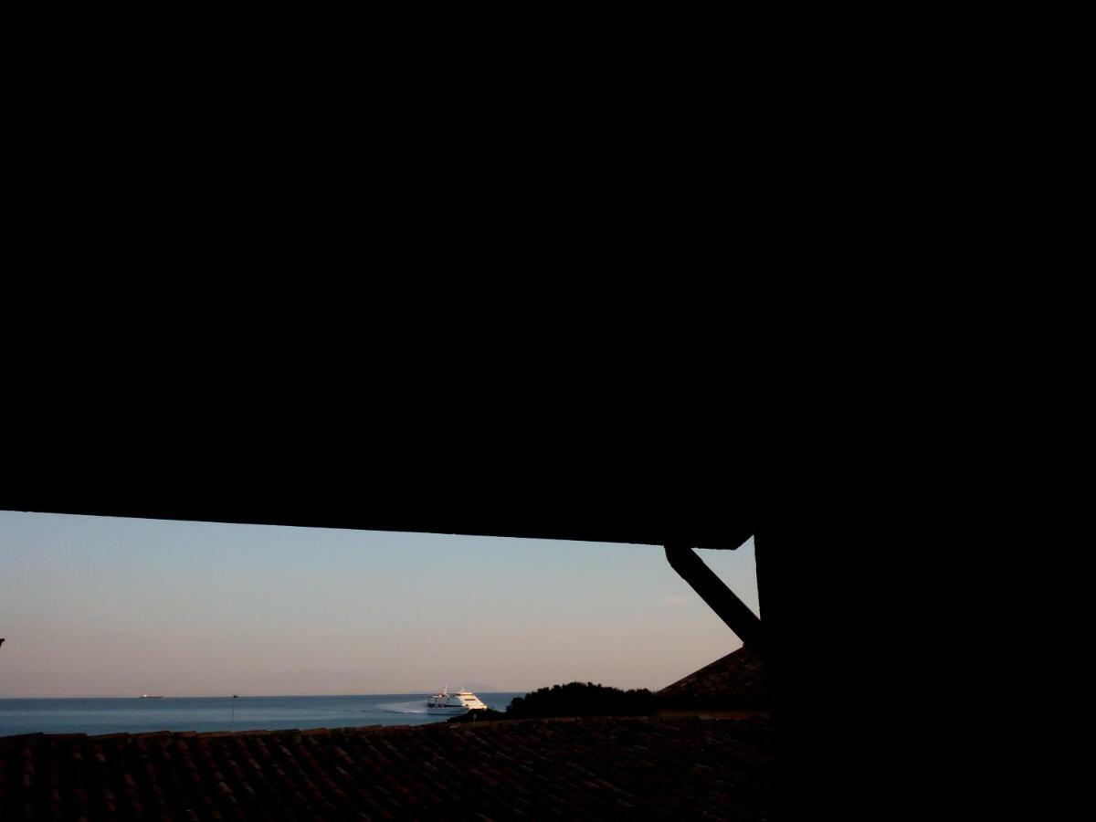 Casa Vacanze Torre Di Mola Formia Eksteriør bilde